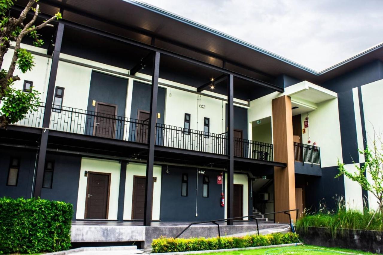 De Vine House Roi Et Exterior foto